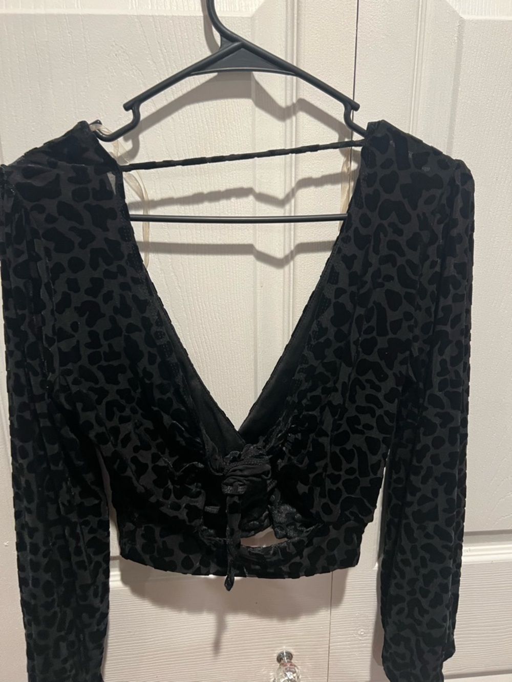 Windsor Black Velvet Leopard-Print Tie-Front Crop Top